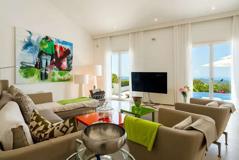Southwest-facing villa ensemble: peace, privacy and stunning sea and panoramic views — photo 11