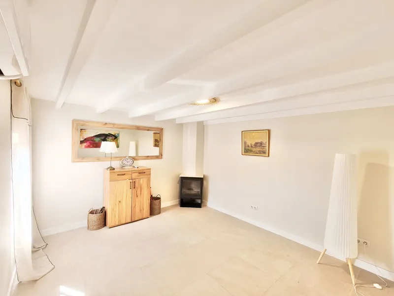 Fully refurbished townhouse for sale in Andratx Village — photo 2