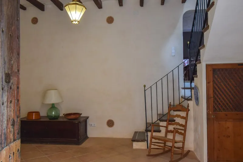 Typical Mallorcan house with a terrace and unbeatable views in the heart of Fornalutx — photo 7