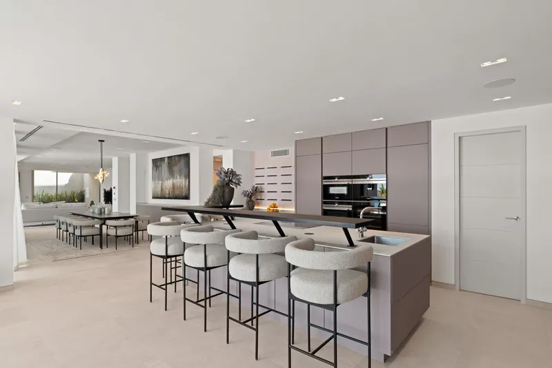 Property on the first sea line with sea access in Cala Vinyas 1 — photo 9