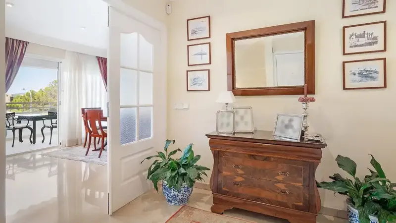Large family duplex for sale in La Bonanova with clear sea views from the living room with terrace, accessed from the hallway — photo 9
