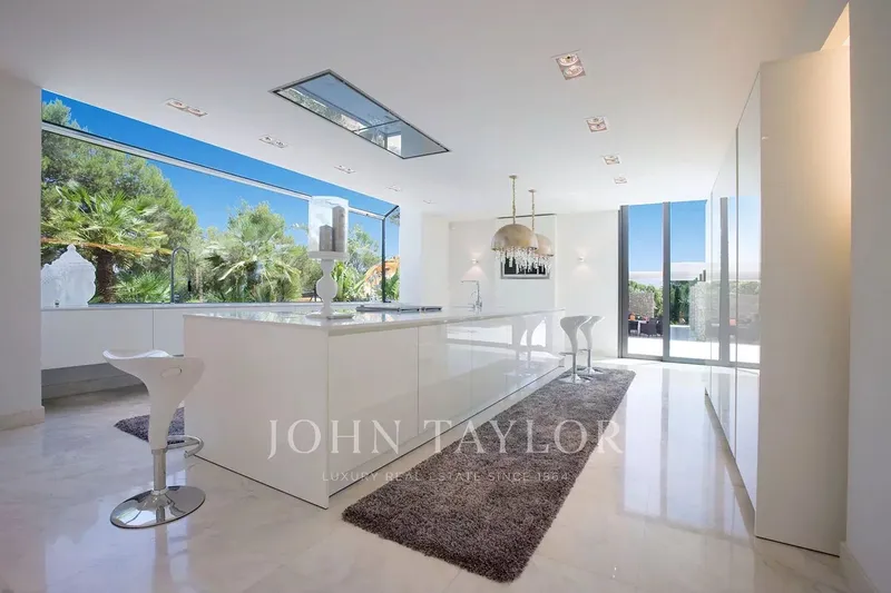 Villa for sale in Santa Ponsa — photo 5