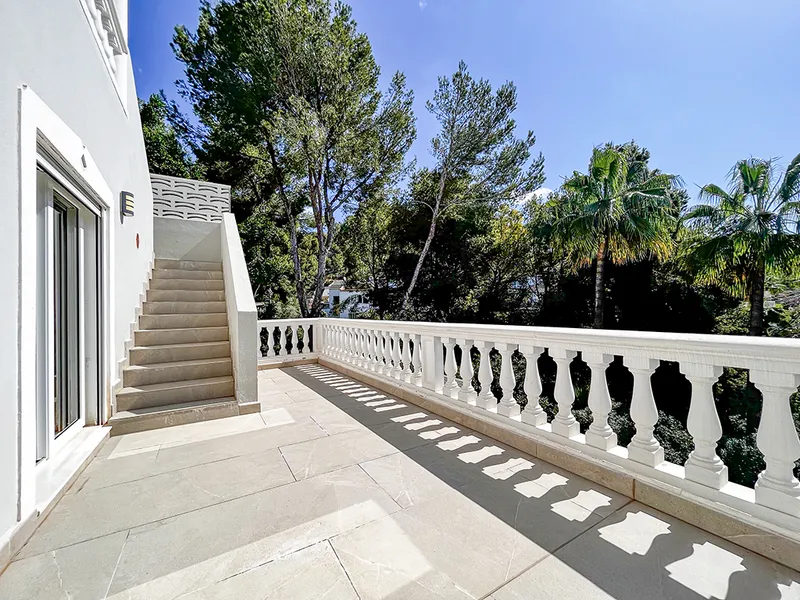 Elegant Villa with Sea Views in Costa de la Calma — photo 12