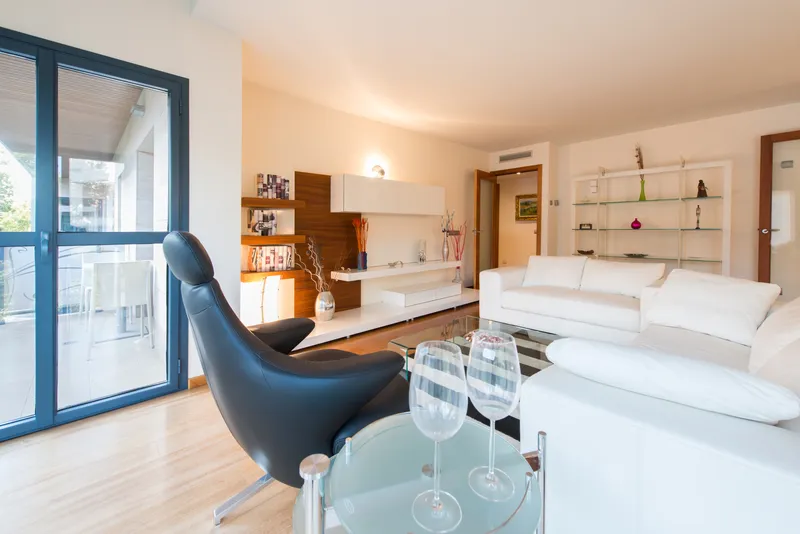 Palma de Mallorca old town: luxury new-build apartment on the Rambla — photo 12