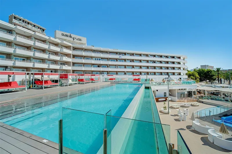 1st line sea view apartment in Mallorca Magaluff in Magaluf — photo 5