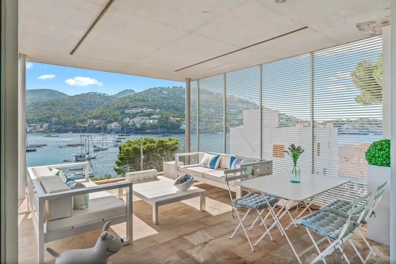Modern Penthouse with Private Pool by the Sea — photo 7