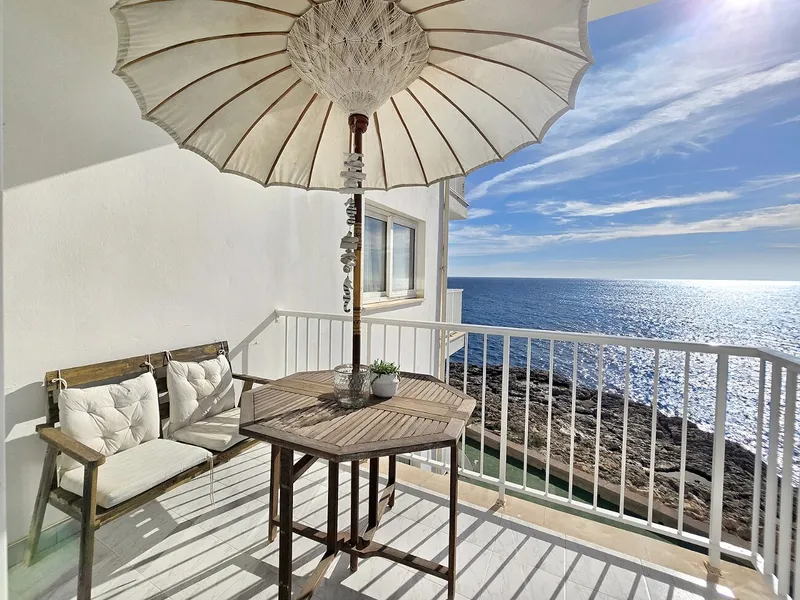 Nice apartment facing the sea with pool, 3 bedrooms, renovated. With parking and storage room. — photo 3