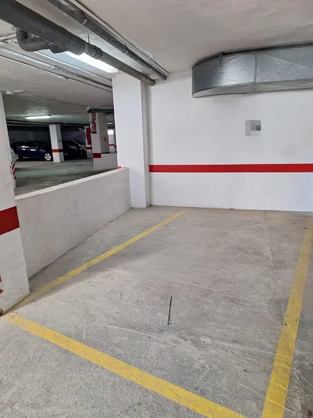 Parking in Son Armadams — photo 1