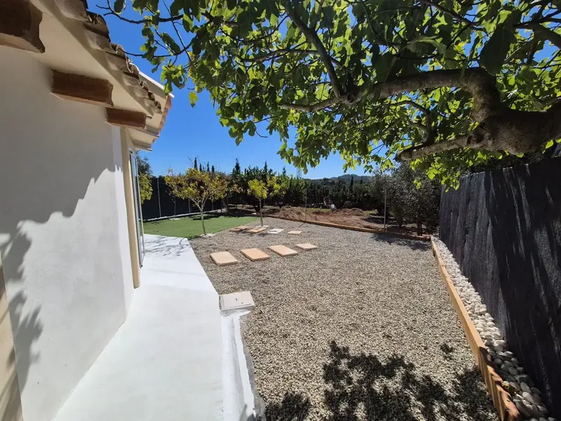 Se ofrece en alquiler un encantador apartamento en una finca rústica completamente amueblada, perfecto para una persona o una pareja que bus — photo 3
