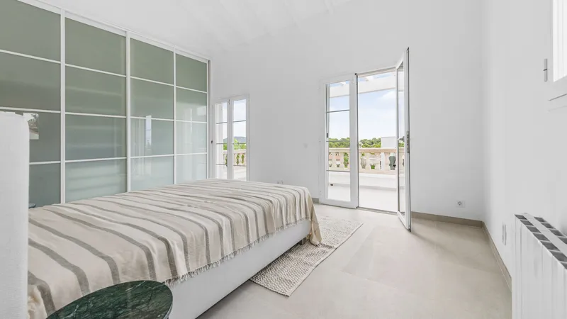 Charming villa in Santa Ponca with large garden and privacy — photo 8