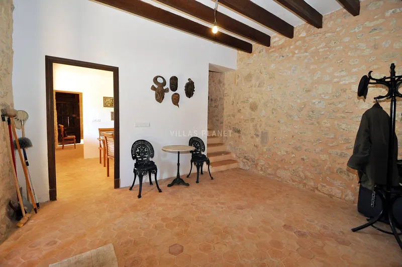 Rustic property with or... — photo 8