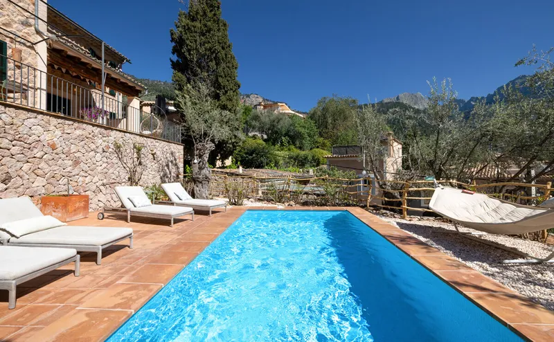 Stone house with pool and village views in Fornalutx — photo 2