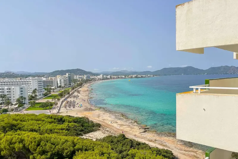 Penthouse with terrace for rent in Cala Millor — photo 2