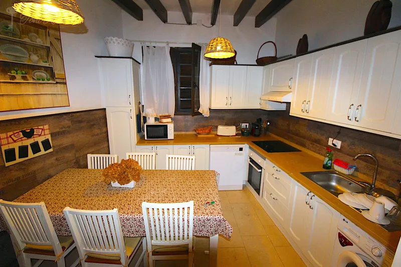 C1 - House for Sale — photo 3