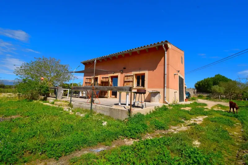 Rustic estate for sale in Muro with a plot of 8,302 m2, completely fenced, with a house of 99 m2 built — photo 1