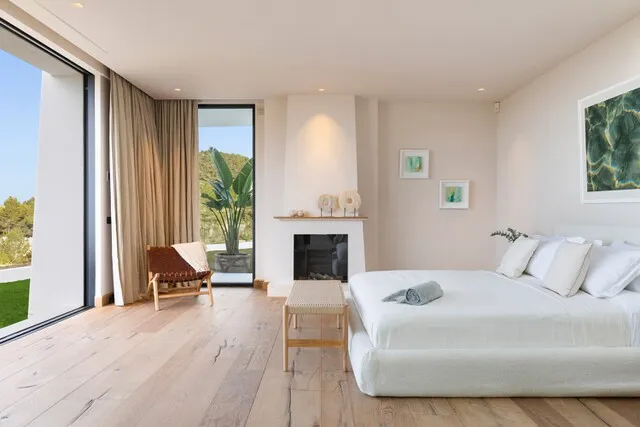 Contemporary Villa with Sea & Valley Views for Sale in San Agustín, Ibiza — photo 9