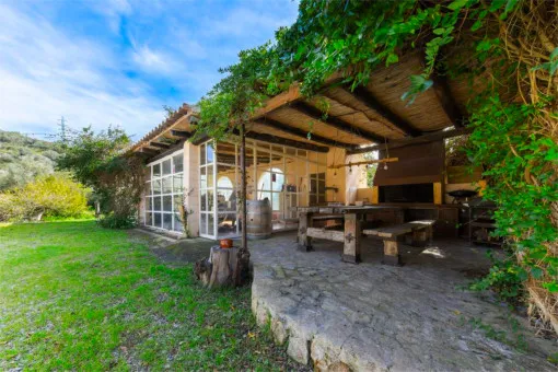 Manacor, charming finca with guest house in Manacor – a true haven of peace — photo 3