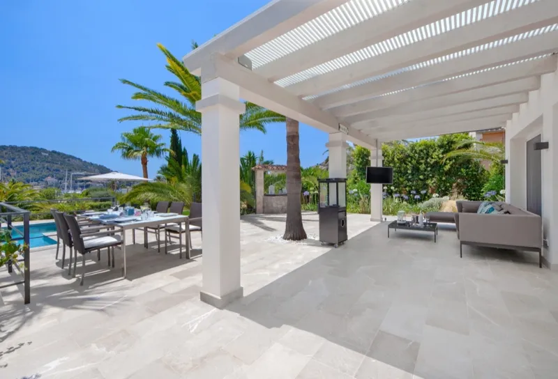 Amazing Villa with Holiday Licence for Sale in Port Andratx — photo 11