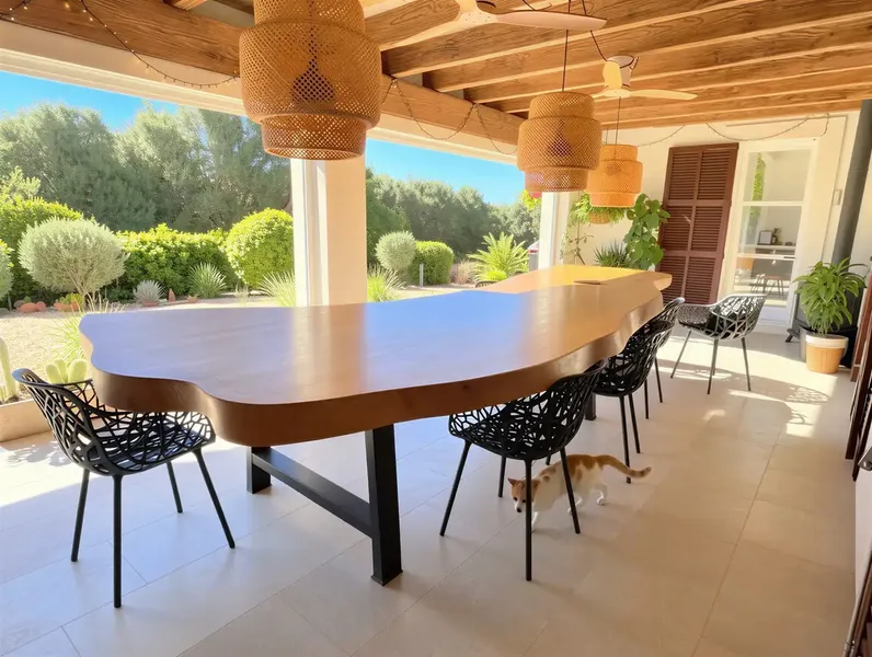 This magnificent property, like new, enjoys an idyllic location in the middle of unspoiled nature, just minutes from the charming village — photo 6