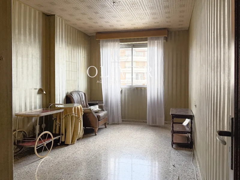 Spacious apartment to renovate with sea views — photo 11