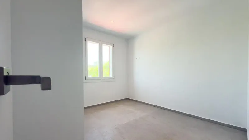 This 73 m2 penthouse in Cala D'Or is a stone's throw from the nearby turquoise coves and is distributed in 2 bedrooms, 1 bathroom with shower — photo 12