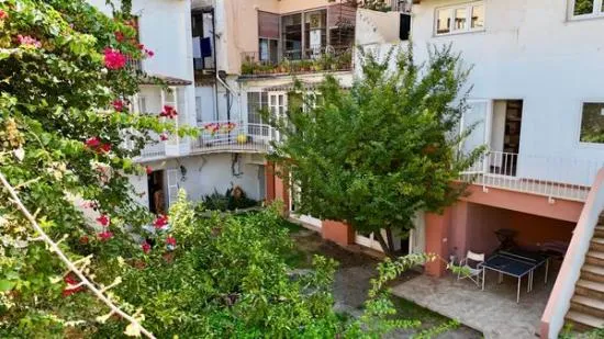 Unique property with garden in the old town of Palma — photo 2