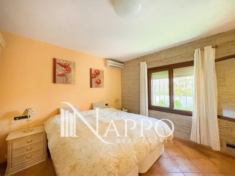 Nappo Real Estate is pleased to present this magnificent detached villa located in Palmanova, one of the most sought-after residential areas — photo 12