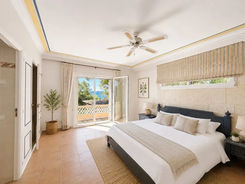 House for Sale in Peguera Hills with Sea Views — photo 3