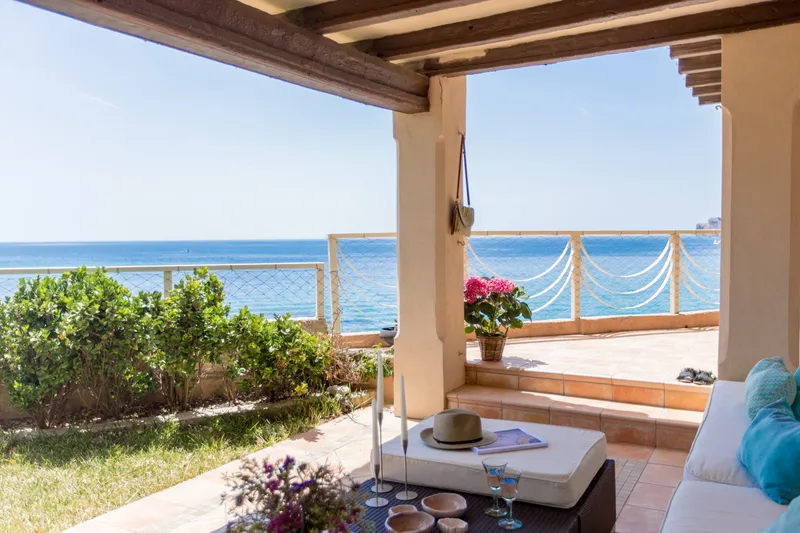 Mediterranean frontline: serenity and endless views — photo 2