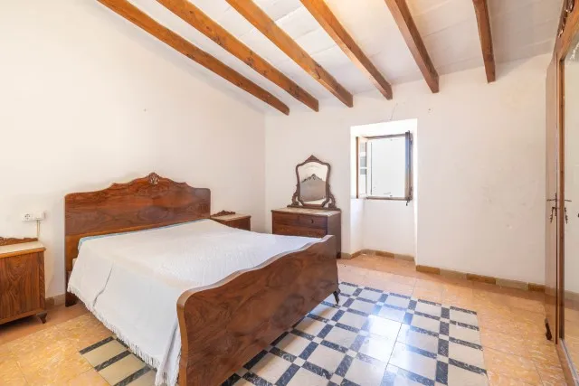 Town house to refurbish for sale in Pollensa, Mallorca — photo 4
