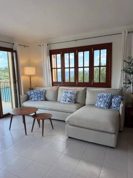 Apartment on the front line to the sea in Cala Mandia — photo 12