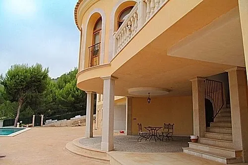 Luxury apartment with sea view in Cala Major — photo 8