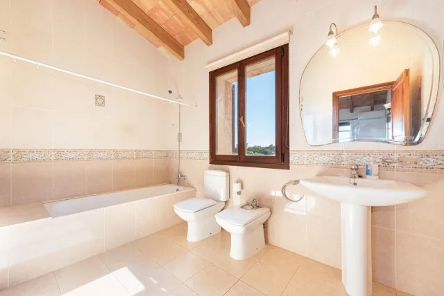Mediterranean finca with panoramic views for sale in Felanitx, Southeast Mallorca — photo 10