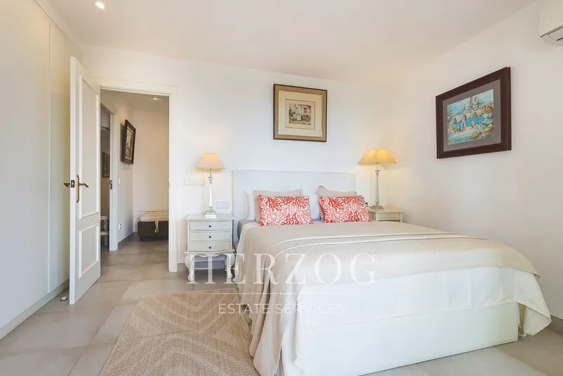 Exclusive apartment on the Paseo Maritimo in Palma de Mallorca — photo 11