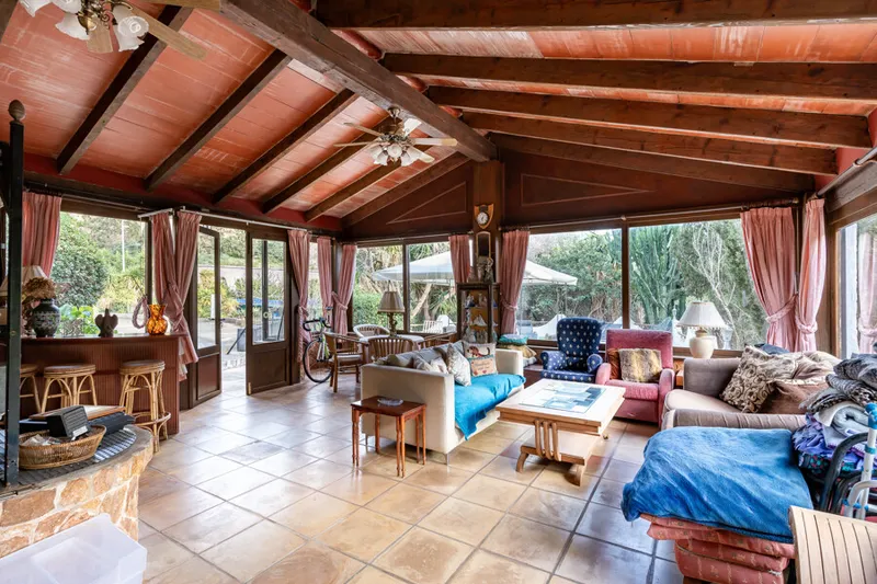 Rustic Property with Great Potential in Genova — photo 3