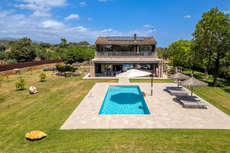 Finca in Lloseta - Mediterranean Estate with Pool — photo 1