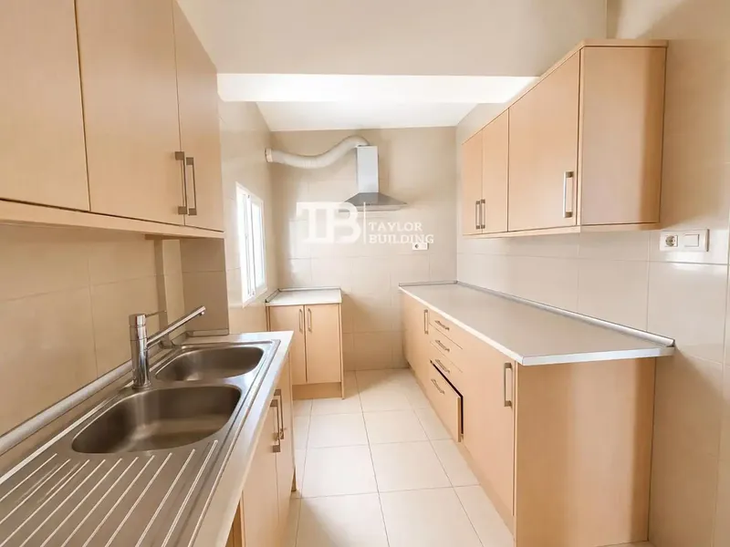 Taylor Building Real Estate presents bright flat with great potential in El Terreno, one of the areas with the most growth potential in Palma. — photo 12