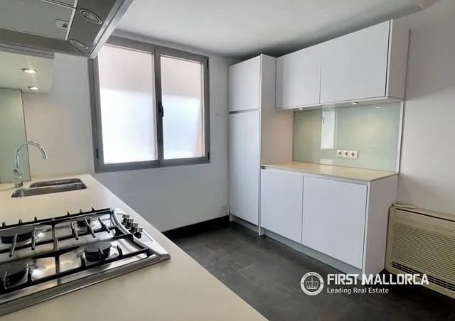 Penthouse for rent in Cort, Palma de Mallorca, Mallorca — photo 9