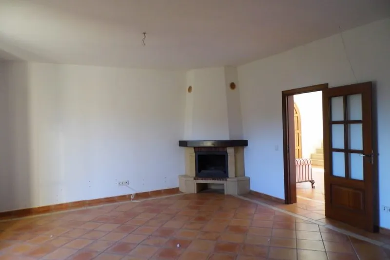 Enormous large finca with license near Es Llombards – F 127 a — photo 10