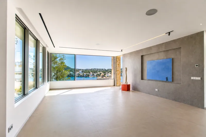 Modern new-build villa with views over Santa Ponsa bay — photo 5
