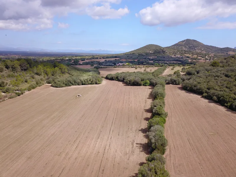 V694 – Ideal for investors: exceptional plot in a quiet location suitable for building 5 fincas — photo 12
