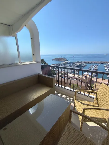 Apartment in Port Portals with spectacular sea views — photo 1