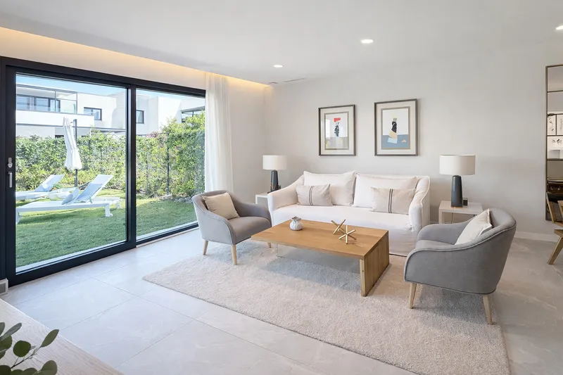 Modern townhouse with private pool and fully furnished in a new residential complex in Palma Mas — photo 2