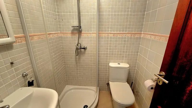 Beachfront 3-bedroom apartment — photo 10