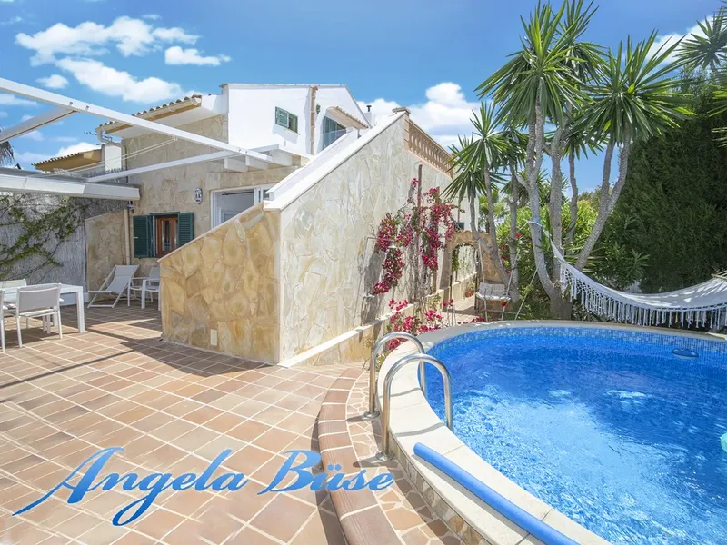 Terraced house in Cala Murada, Mallorca — photo 1