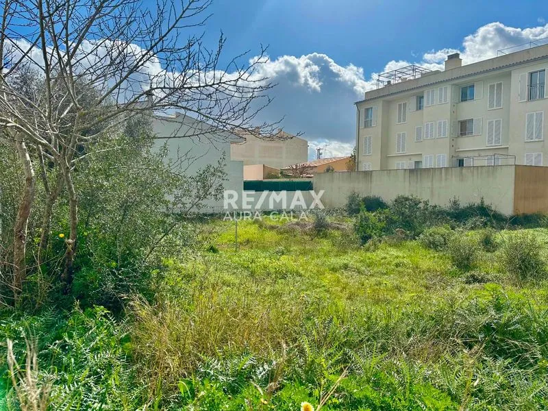 Two urban plots in Artà — photo 1