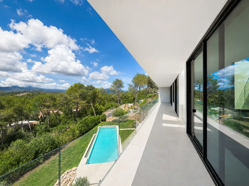Modern new-build villa with stunning mountain views in Santa Ponsa Mas — photo 10