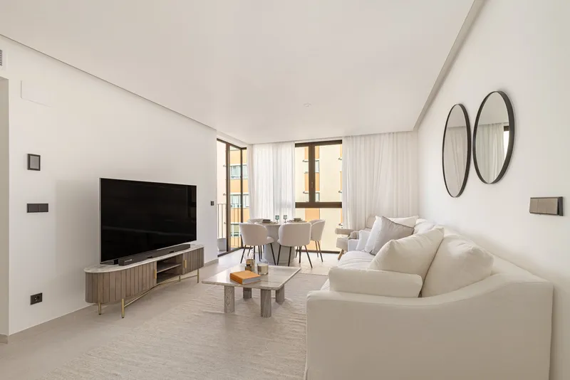 New build apartment with pool in Palma de Mallorca 1 — photo 6