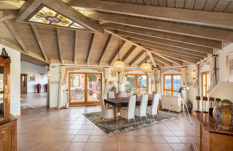 Impressive luxury villa for sale in Port Andratx — photo 2