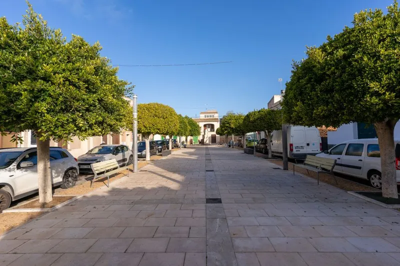 Plot of about 240m2 with possibilities of building 432m2 in es Llombards — photo 1